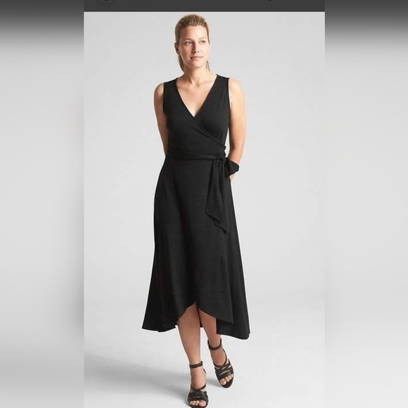GAP Dresses & Skirts - GAP Black Wrap Dress